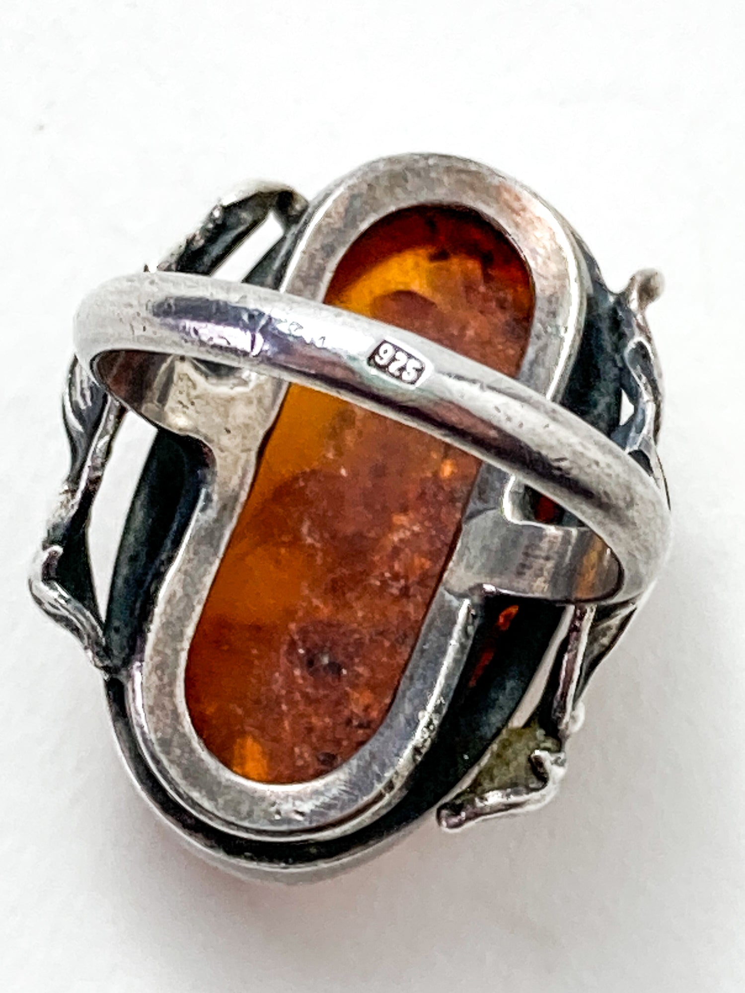 Vintage Sterling Silver Amber Cabochon Leaf Vine Detail Oval Cocktail Ring