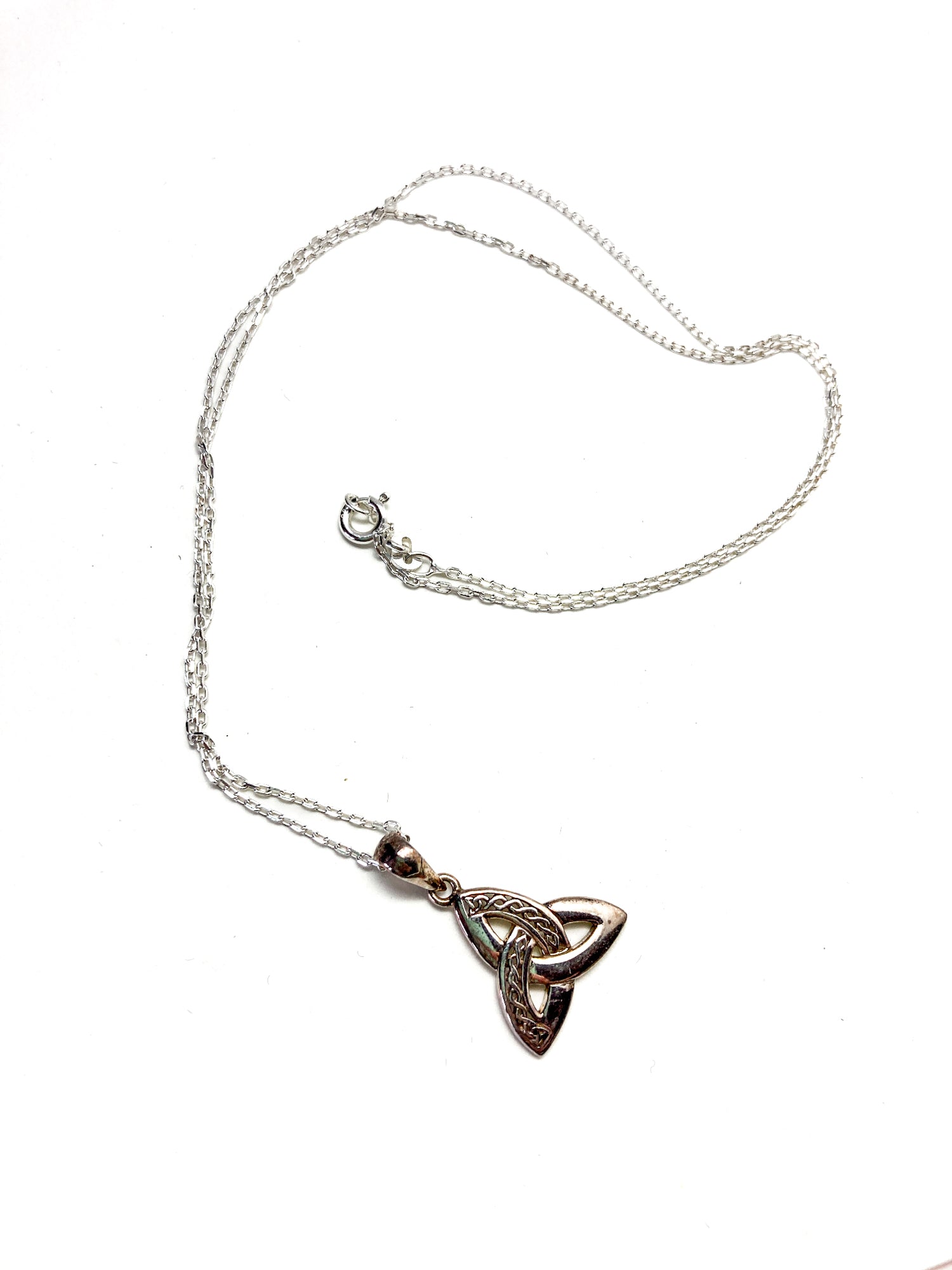 Vintage Sterling Silver 925 Solvar Irish Trinity Knot Italian Chain Necklace