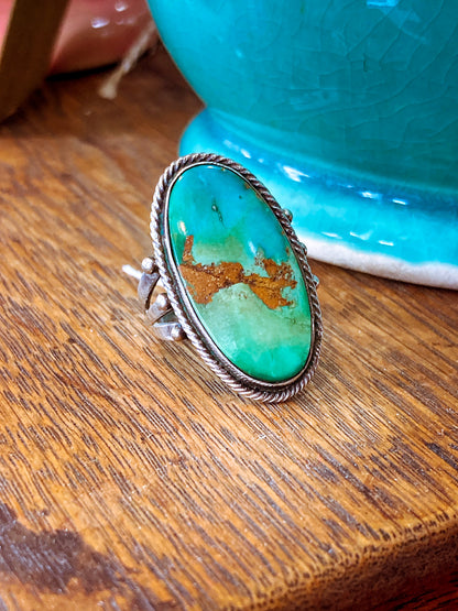 Vintage Sterling Silver Large Oval Turquoise Rope Banded Ring