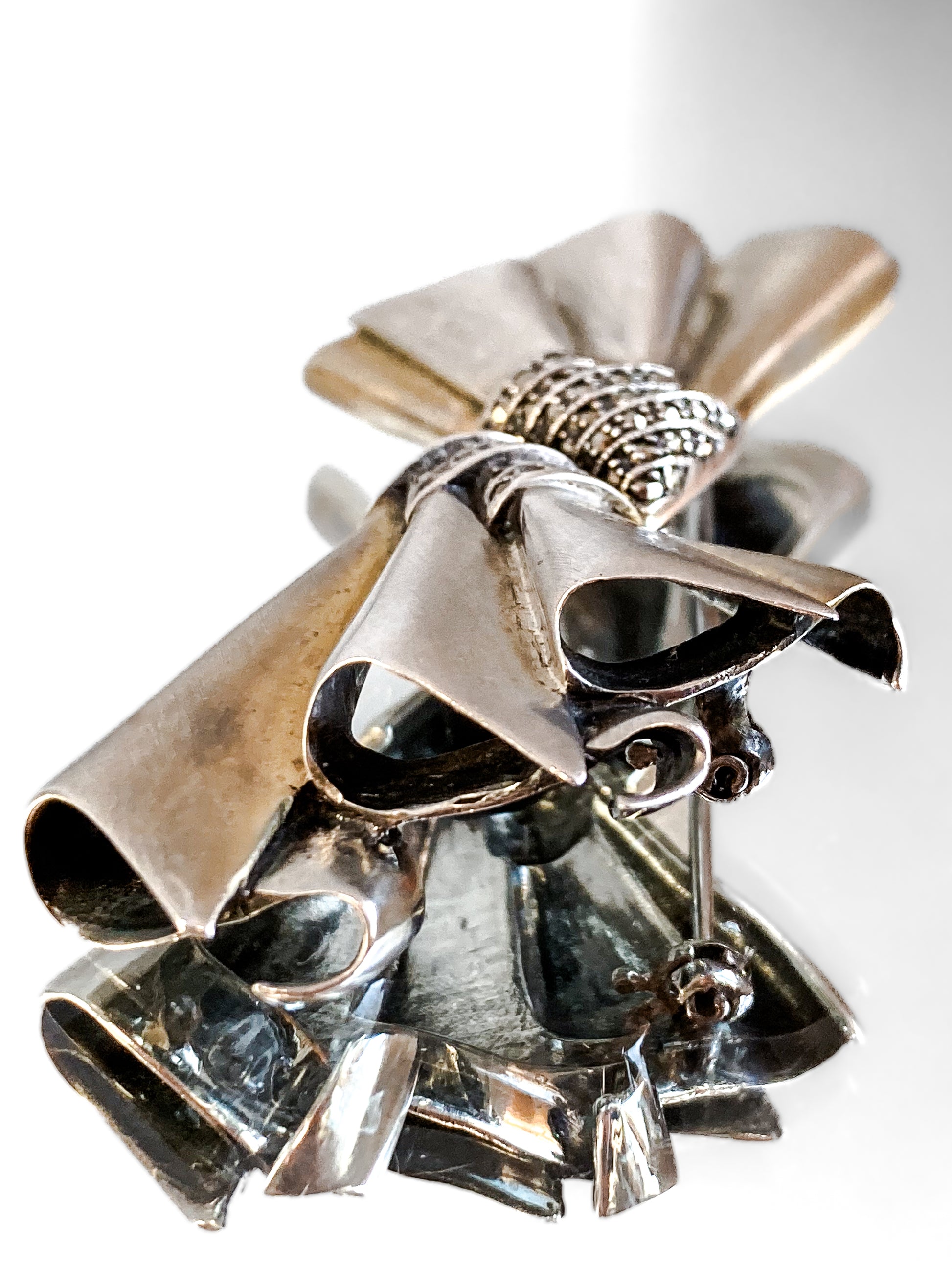 Vintage 1940s Two Tone Sterling Silver Marcasite Large Bow Brooch Pin