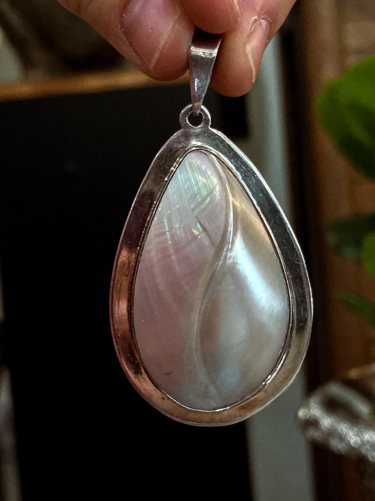 Vintage Sterling Silver Mother of Pearl Shell Large Teardrop Pendant Necklace