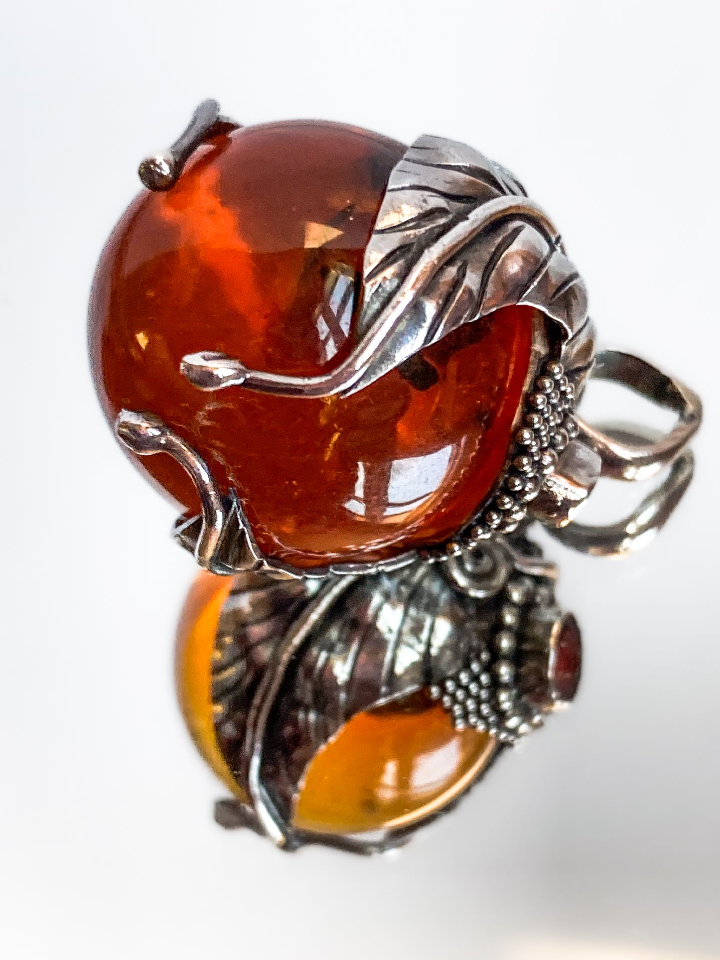 Vintage Sterling Silver Swirl Leaves Amber Orb Quartz Round Pendant
