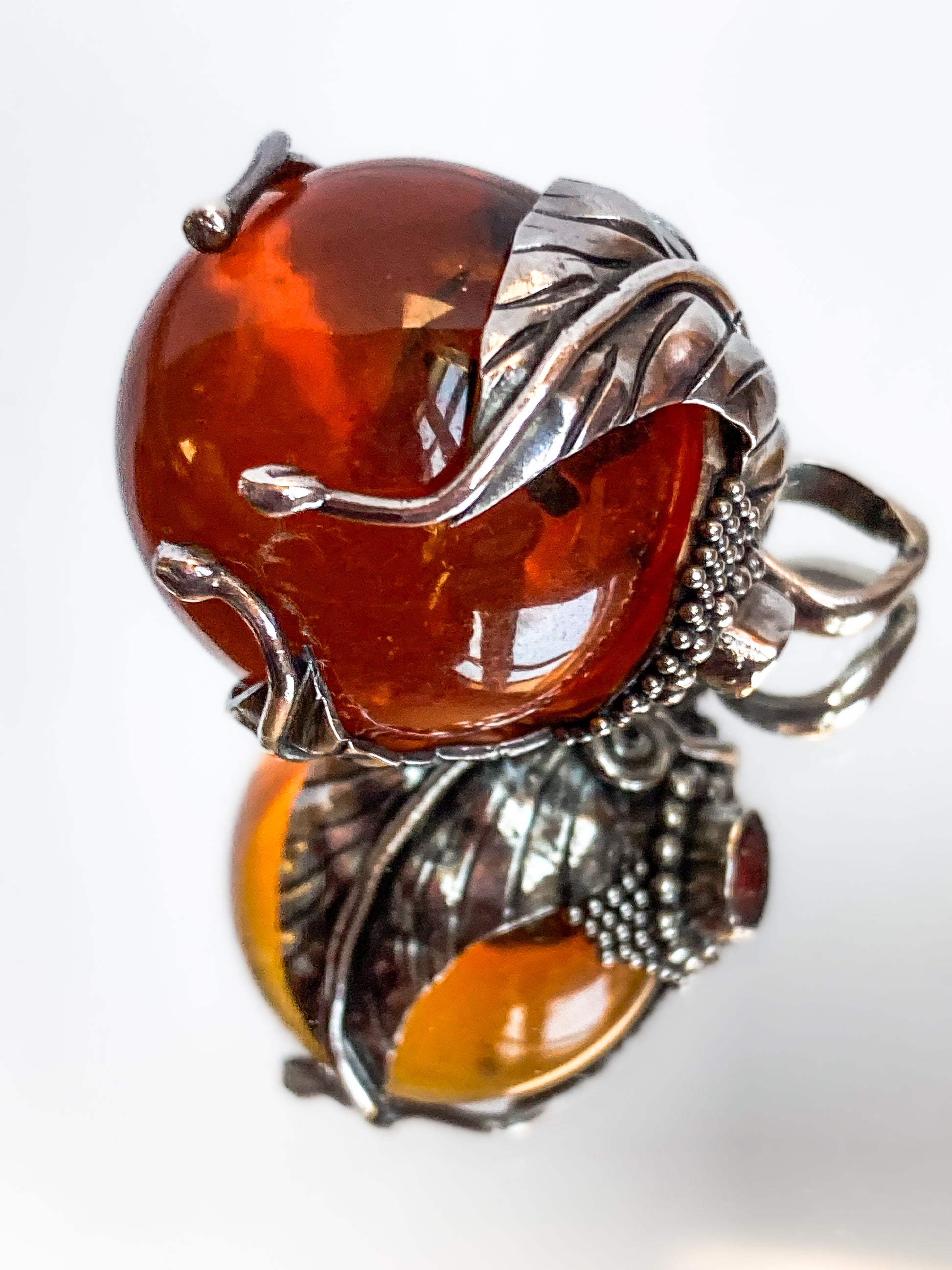 Vintage Sterling Silver Swirl Leaves Amber Orb Quartz Round Pendant