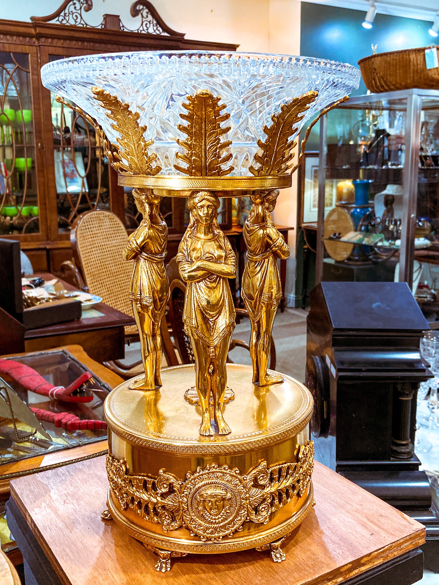 Vintage Neoclassical Style Hollywood Regency 1960s Figural Centerpiece Bowl