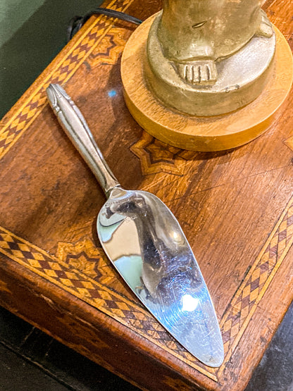 Vintage Wallace Elegant Handle Stainless Steel Cake Server