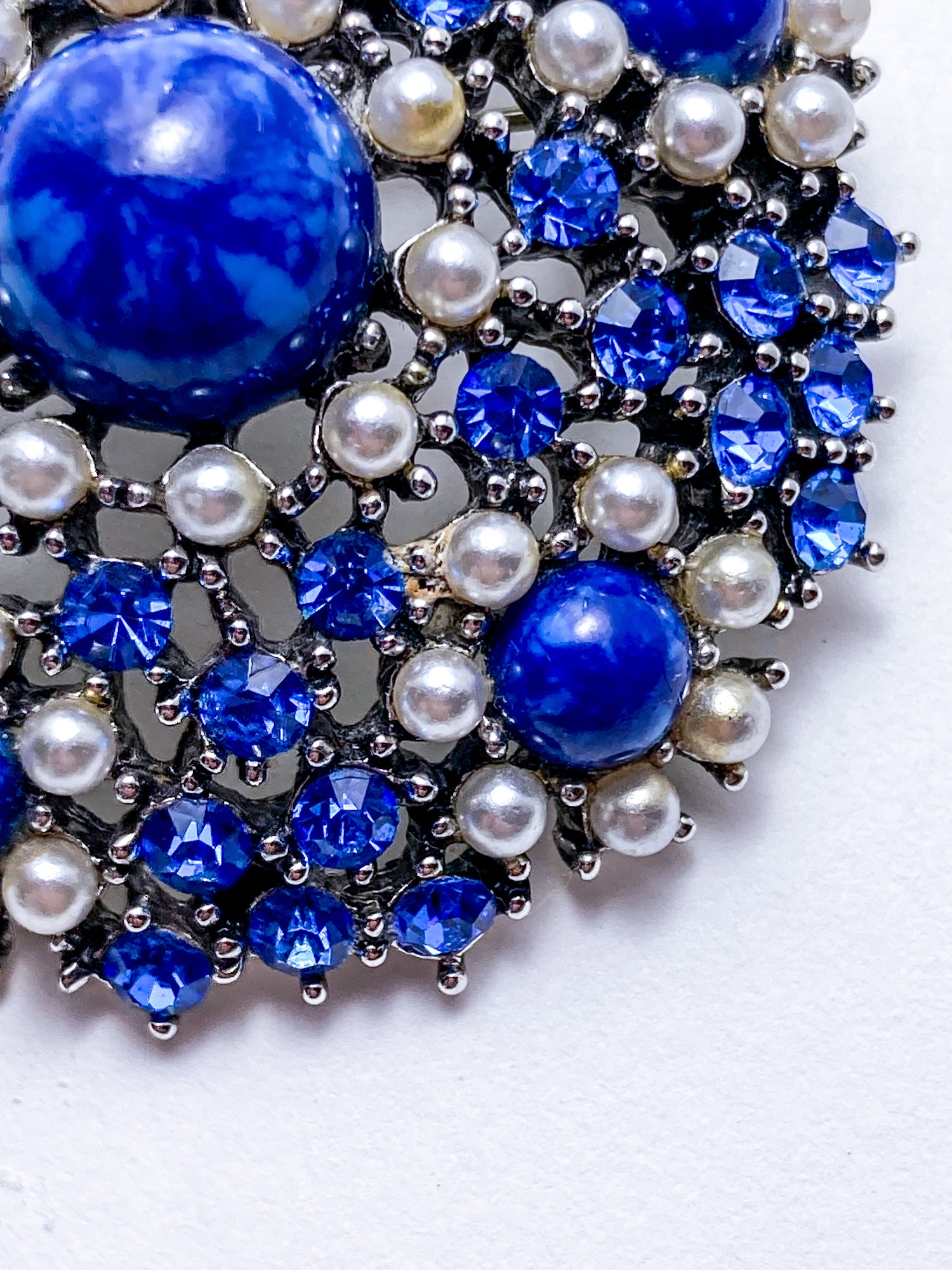 Vintage Weiss Blue Rhinestone Seed Pearl Faux Lapis Statement Brooch Pin