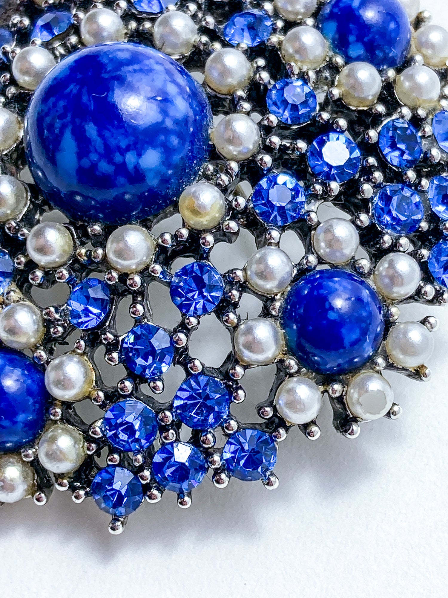 Vintage Weiss Blue Rhinestone Seed Pearl Faux Lapis Statement Brooch Pin