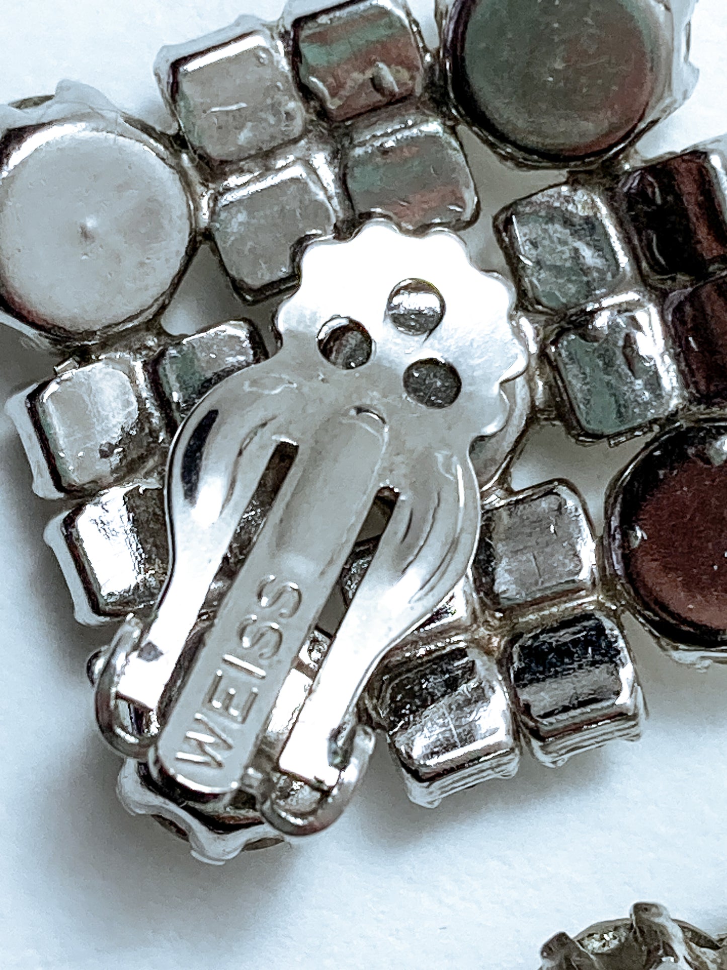 Vintage WEISS Clear Glass Rhinestone Diamond Square Clip On Earrings