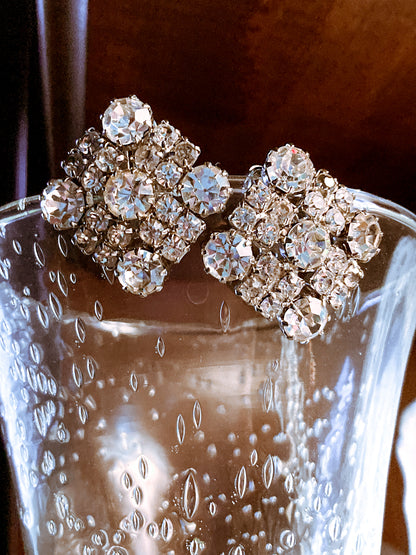 Vintage WEISS Clear Glass Rhinestone Diamond Square Clip On Earrings