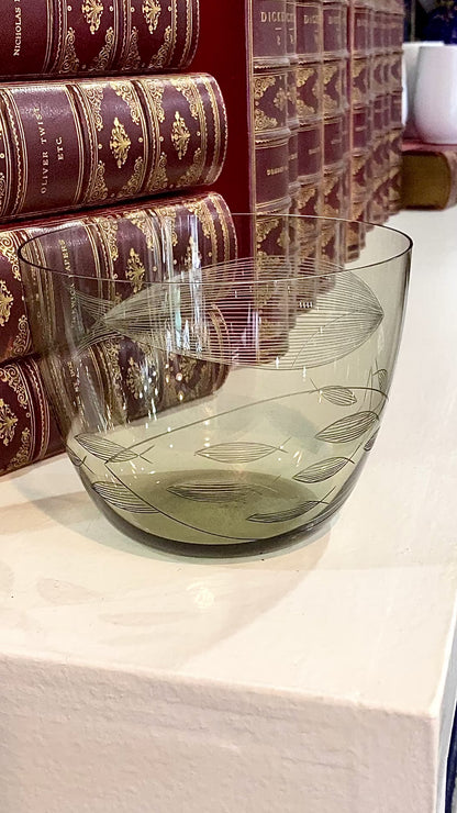 Vintage MCM Kaj Franck Finnish Fish Pattern Etched Green Gray Glass Bowl