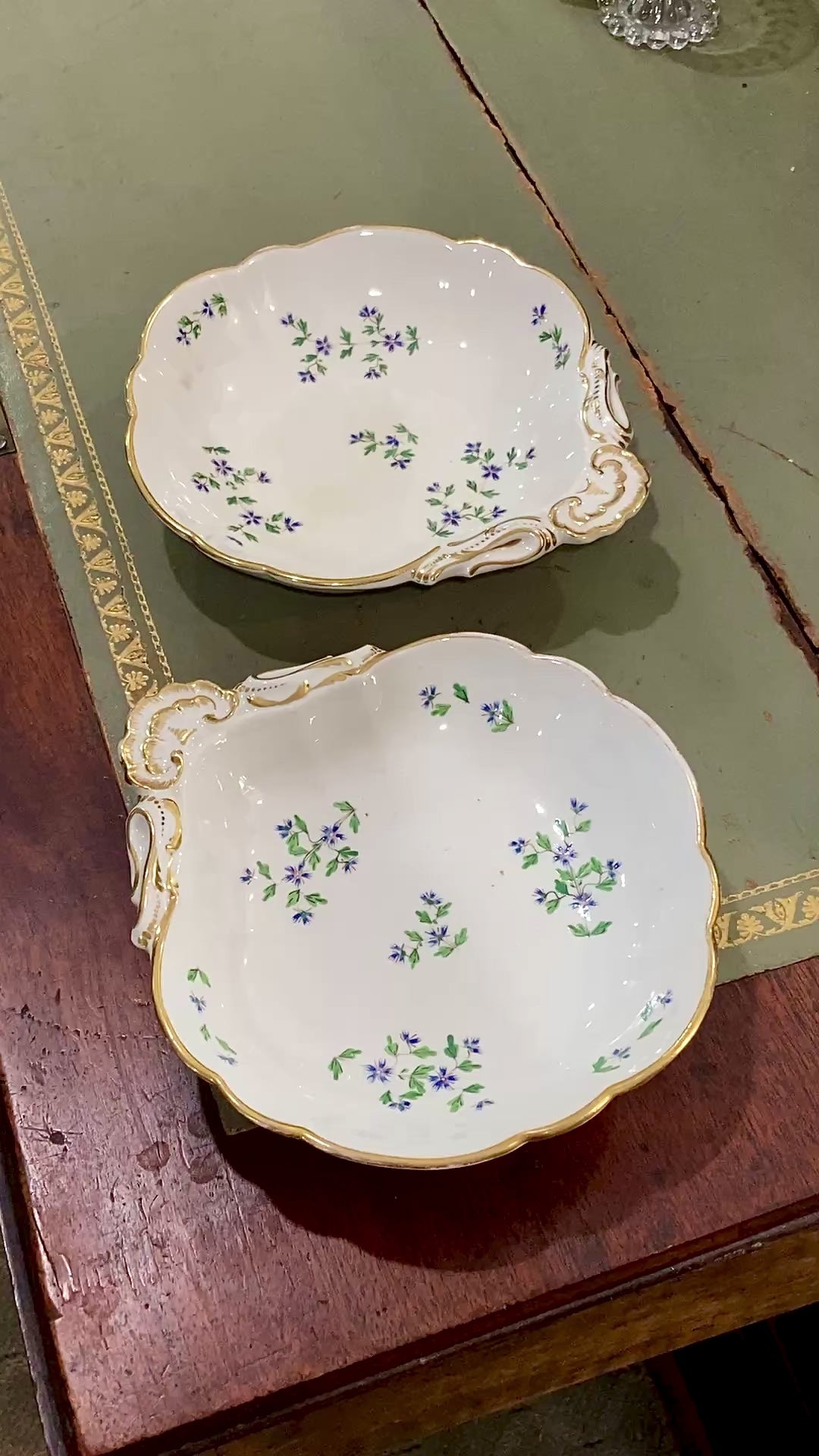 Antique Pair 1820 Shell-Shaped Blue Flower Gilt English Porcelain Bowls
