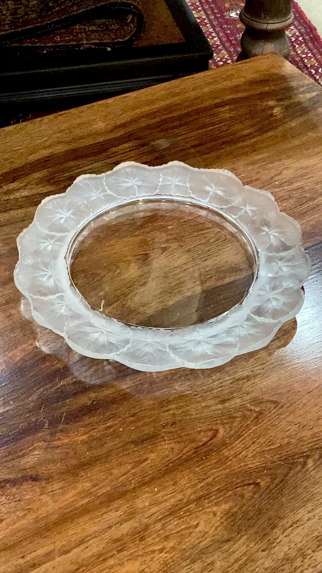 Vintage Lalique France Honfleur Geranium 11 Inch Clear Crystal Dish Plate Video