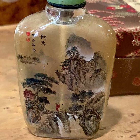 Vintage Hand Painted Chinese Green Lidded Glass Snuff Bottle Original Box