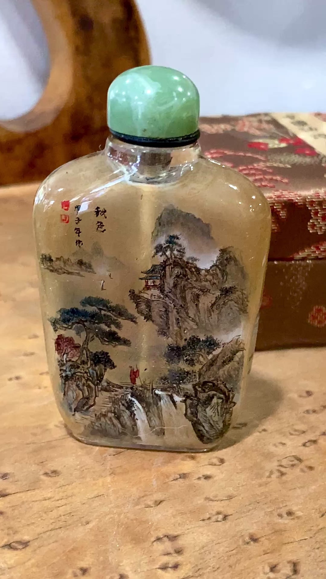 Vintage Hand Painted Chinese Green Lidded Glass Snuff Bottle Original Box