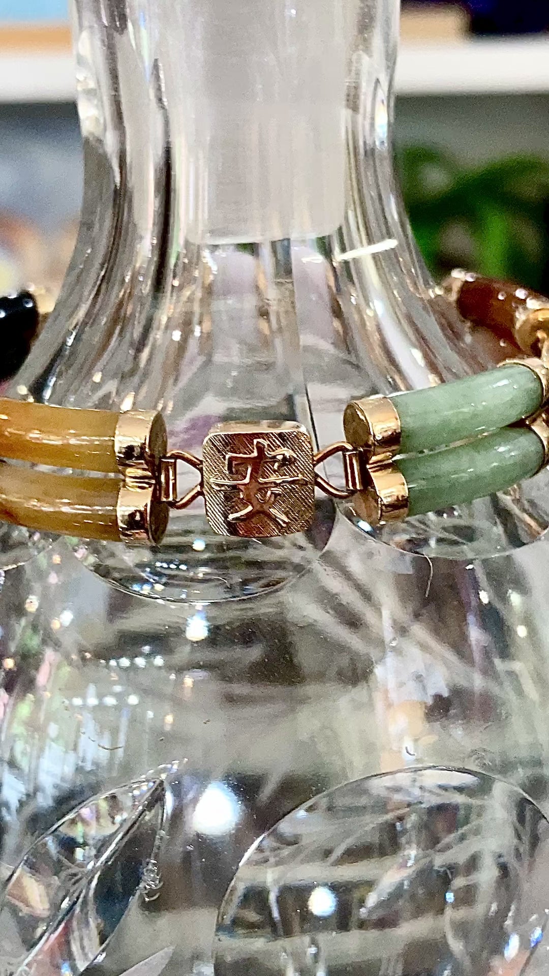 Vintage 14K Yellow Gold Bamboo Nephrite Jade Double Banded