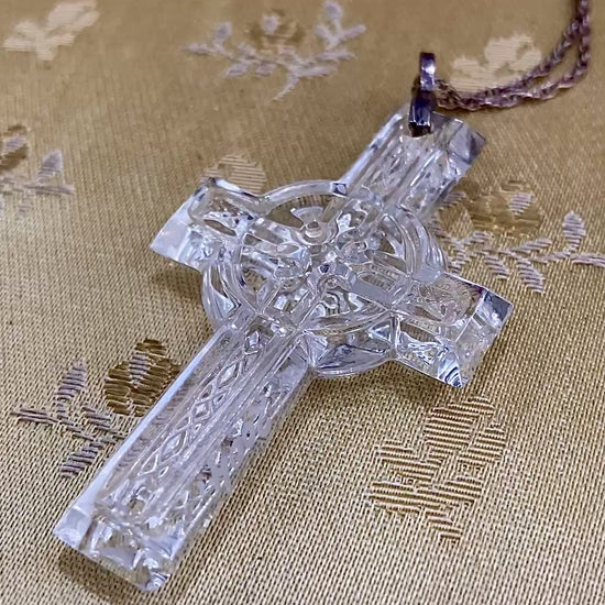 2004 Waterford Clear Crystal Celtic Cross Sterling Silver Pendant Necklace