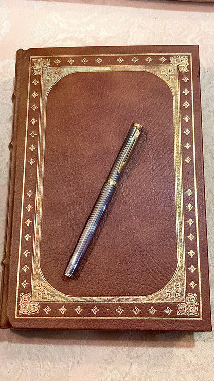 Vintage Waterman 18K Yellow Gold Silver Ribbed Fountain Ink Pen