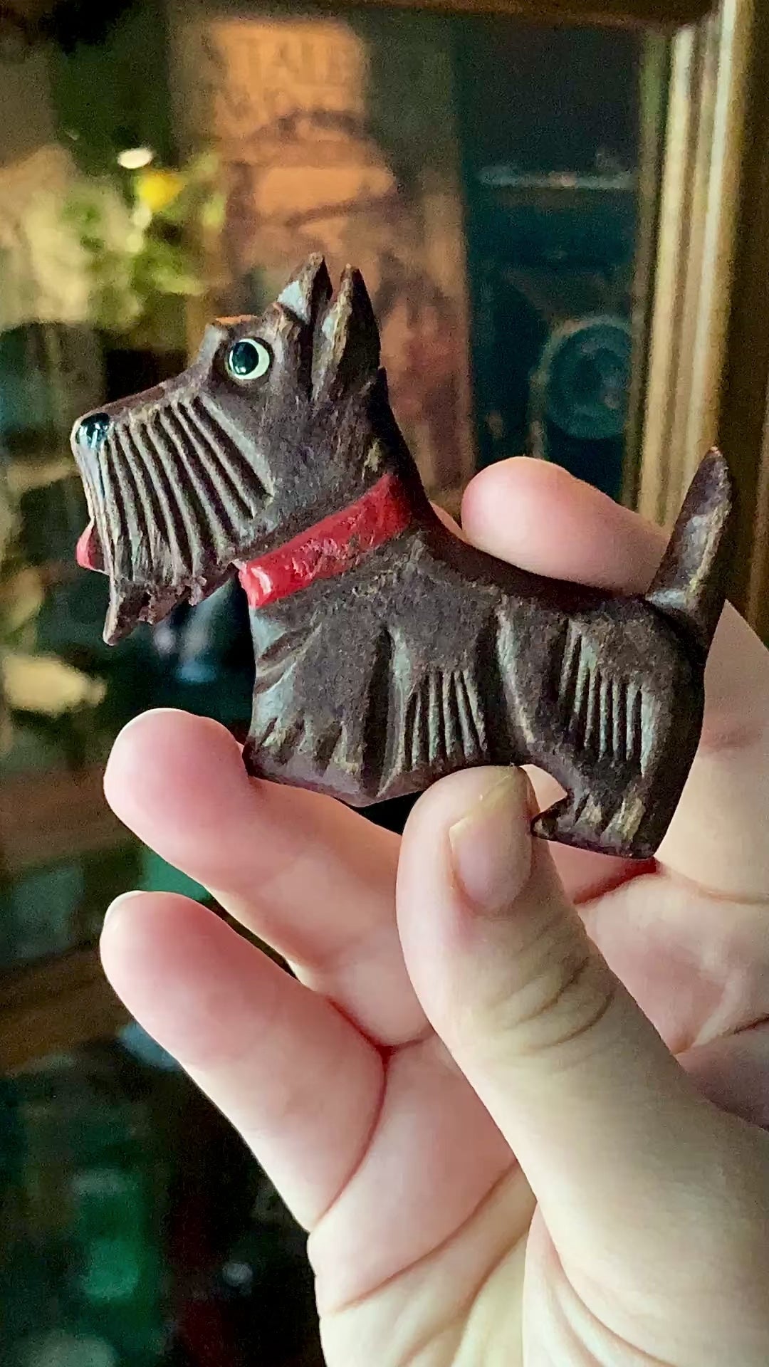 Vintage Hand Carved Painted Wooden Scottie Dog Large Brooch Pin