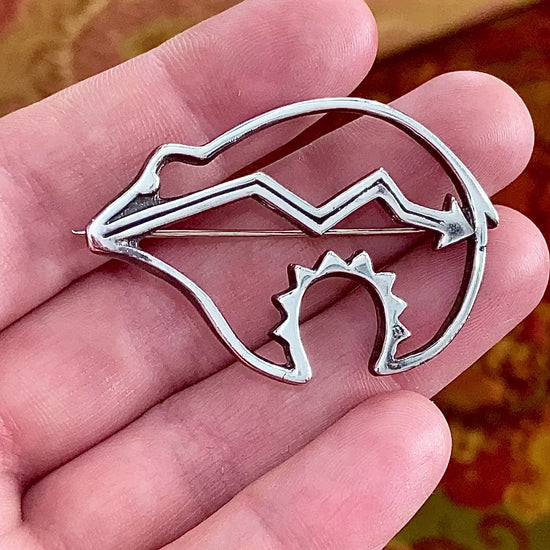 Vintage Native American Pueblo Zuni Medicine Bear Sterling Silver Brooch Pin