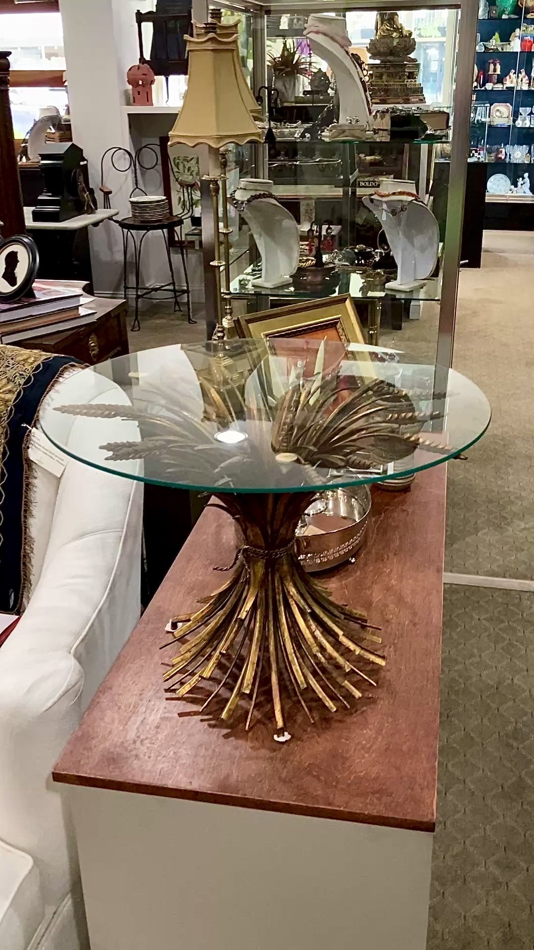 Vintage Italian Hollywood Regency Gold Metal Wheat Sheaf Glass Top Side Table