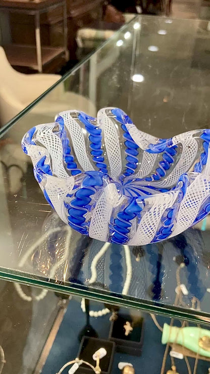Vintage Murano Italian Blue White Ruffle Lattice Ribbon Small Glass Bowl