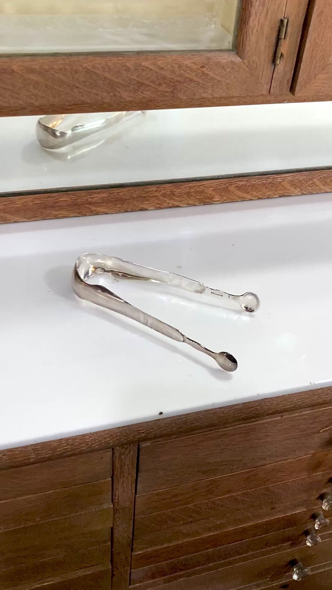 Antique Early 18th Century Nehemiah Dodge Coin Silver Sugar Tongs