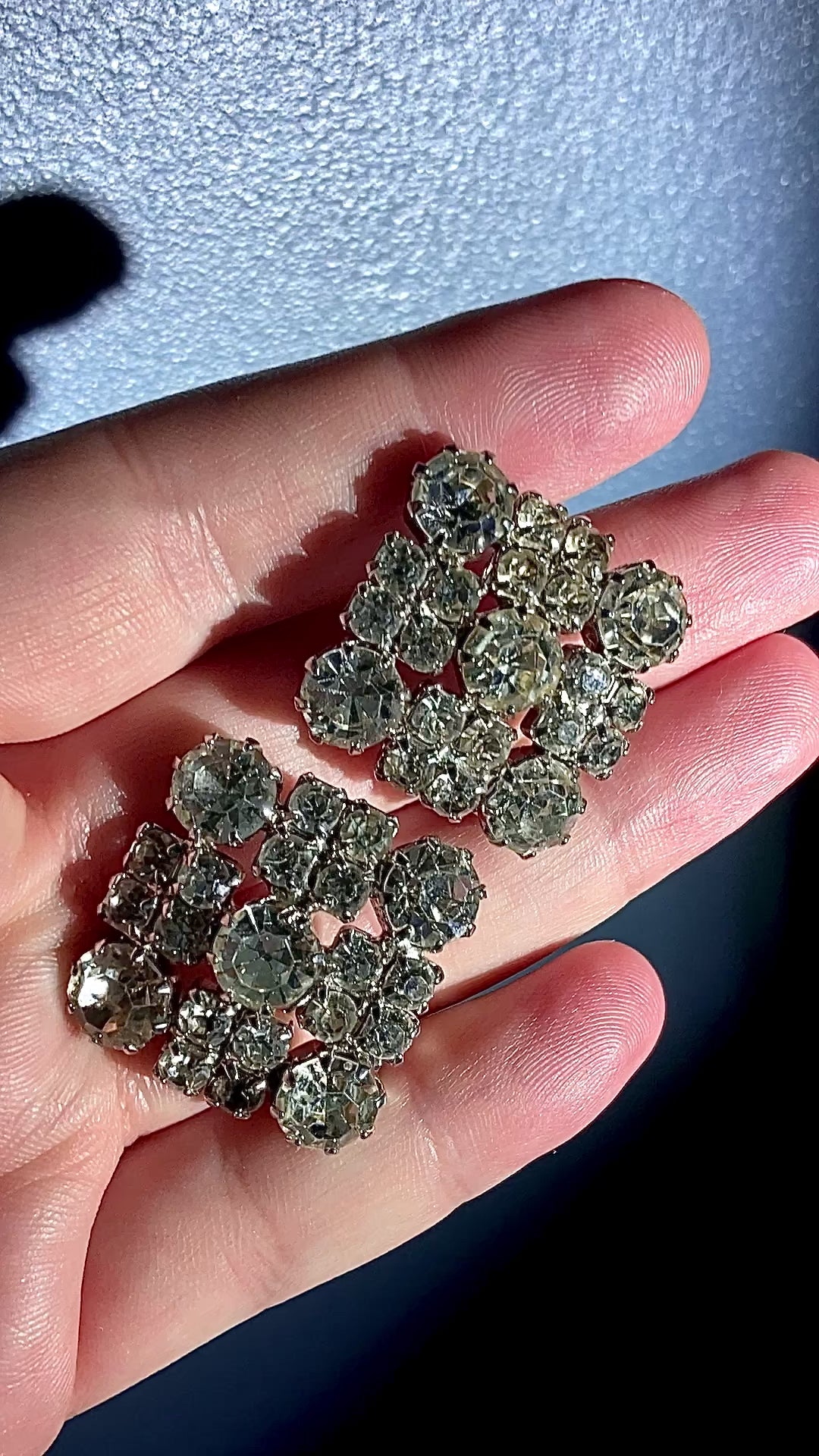 Vintage WEISS Clear Glass Rhinestone Diamond Square Clip On Earrings