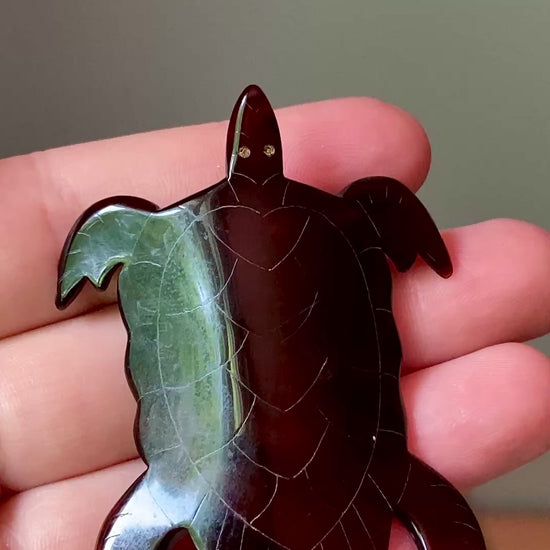 Vintage Turtle Shaped Curved Tortoise Brown Shell Bakelite Brooch Pin