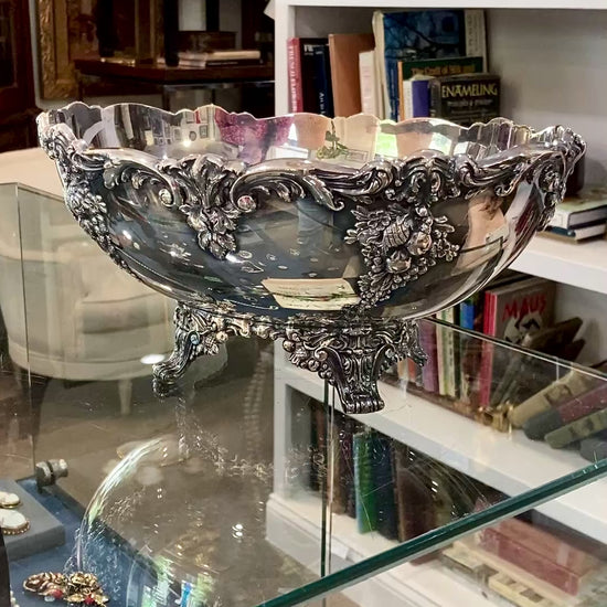 Vintage Reed & Barton King Francis Silver Plated Footed Bowl