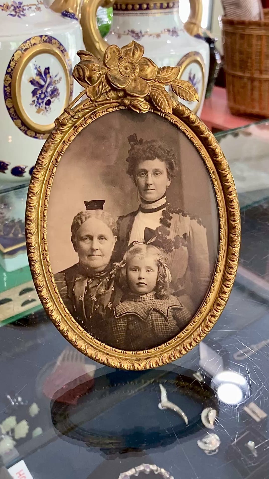 Antique Victorian Old Photograph Italian Floral Oval Metal Tabletop Picture Frame