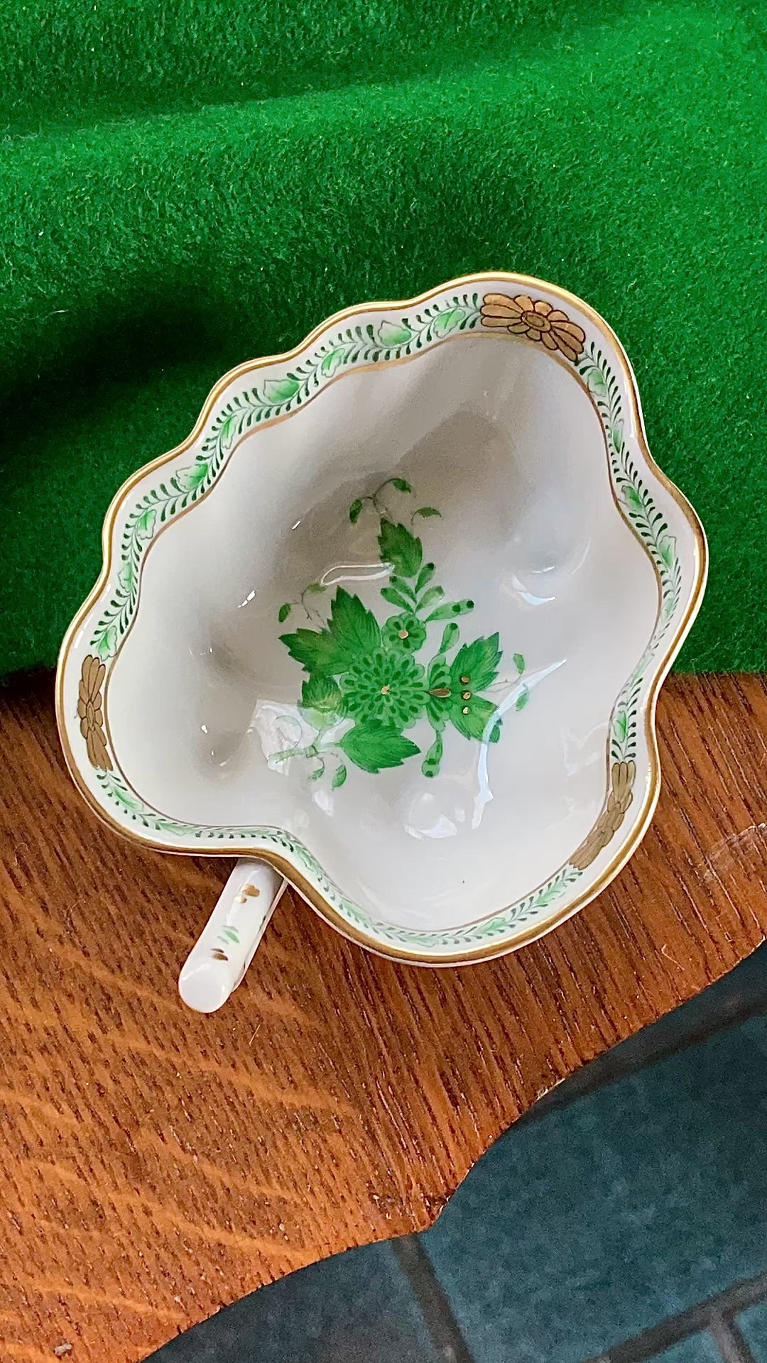 Vintage Herend Hand Painted Green Chinese Bouquet Porcelain Leaf Trinket Dish