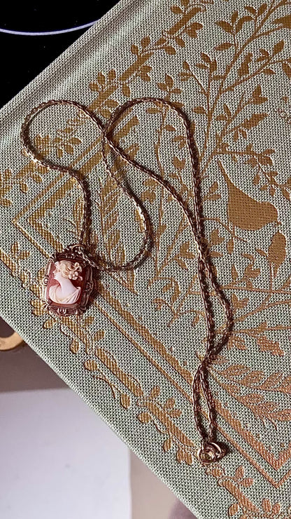 Vintage Gold-Filled Neoclassical Style Cameo Pendant Necklace Chain