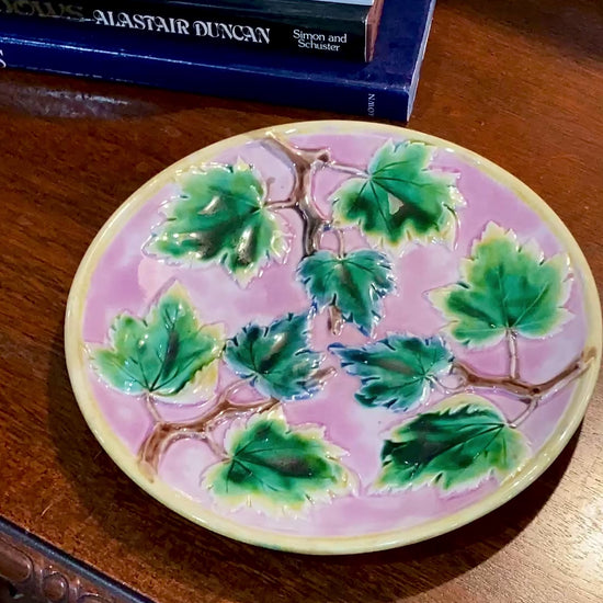 Antique Victorian Etruscan Majolica Pink Maple Leaf Decorative Plate