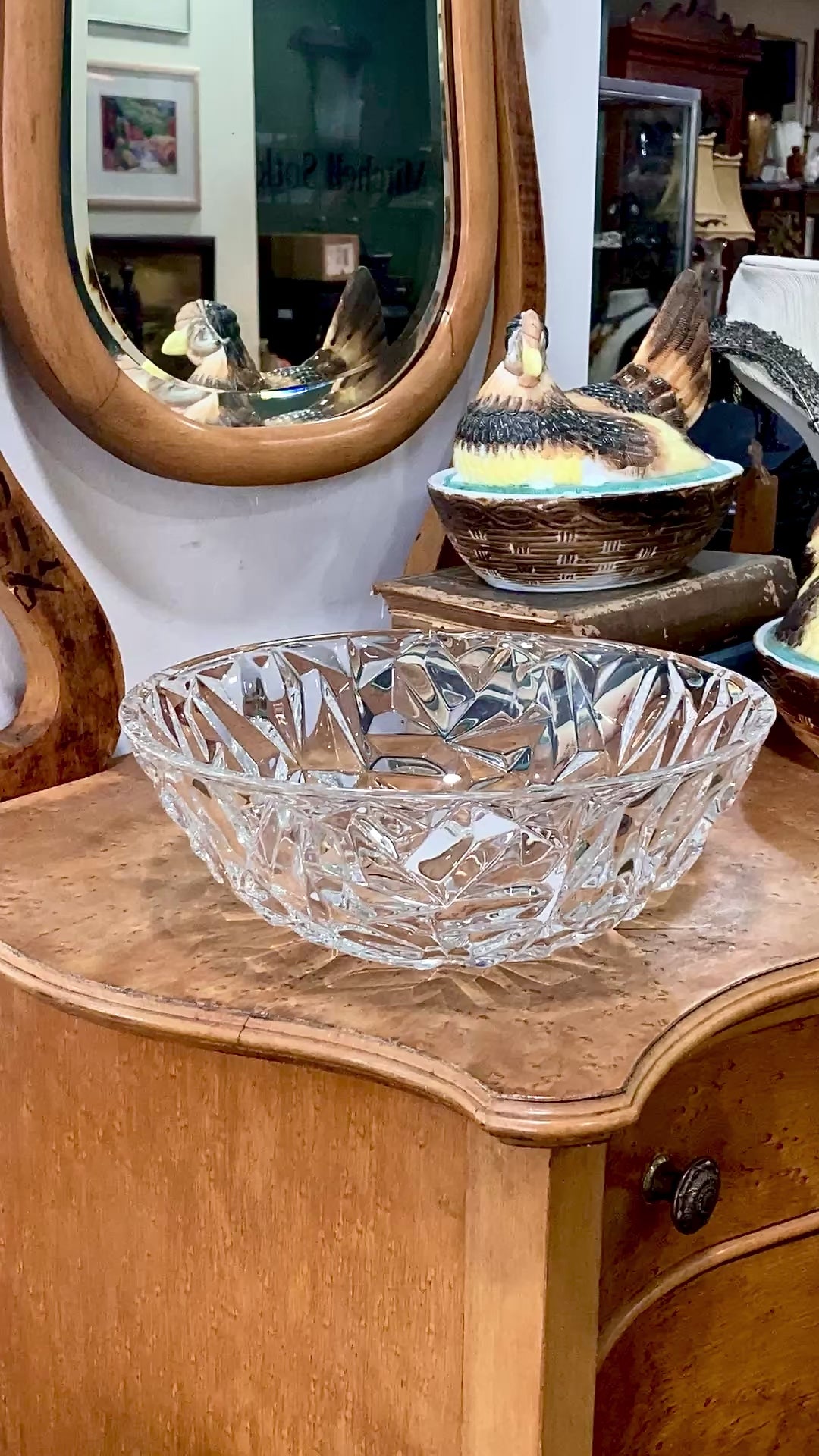 Tiffany and Co. Rock Cut Pattern Clear Crystal 9 Inch Decorative Serving Bowl