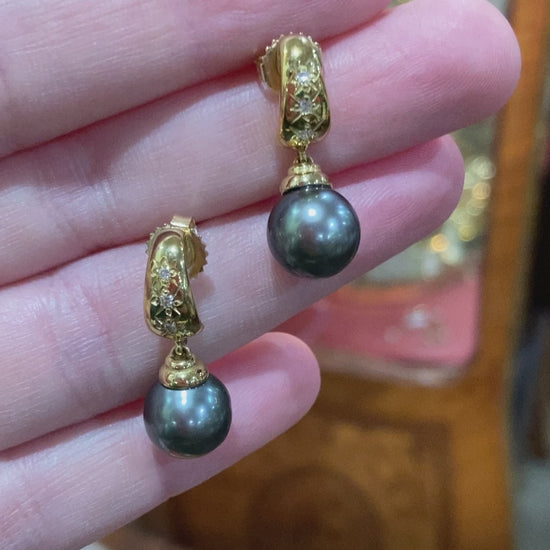 Vintage 18K Yellow Gold Triple Diamond Black Pearl Dangle Earrings