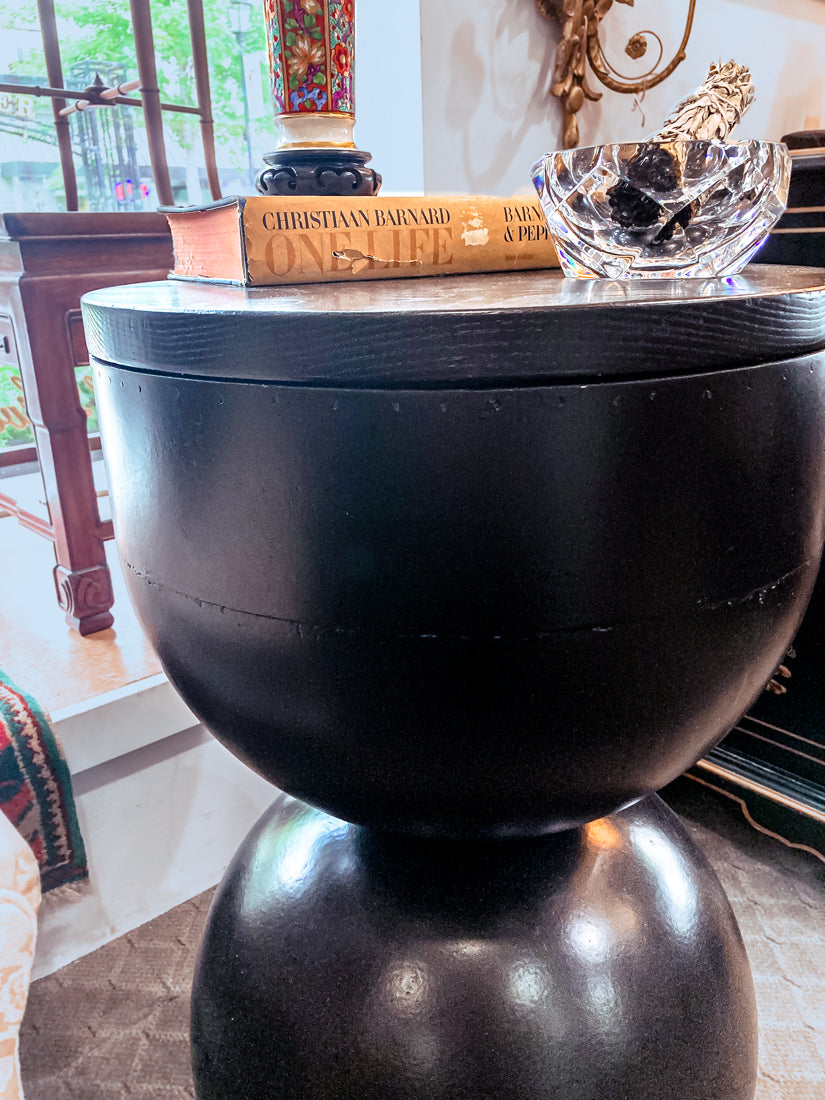 Repurposed Vintage Black Fiberglass Wood Top Hourglass Accent Side Table Close Up Side
