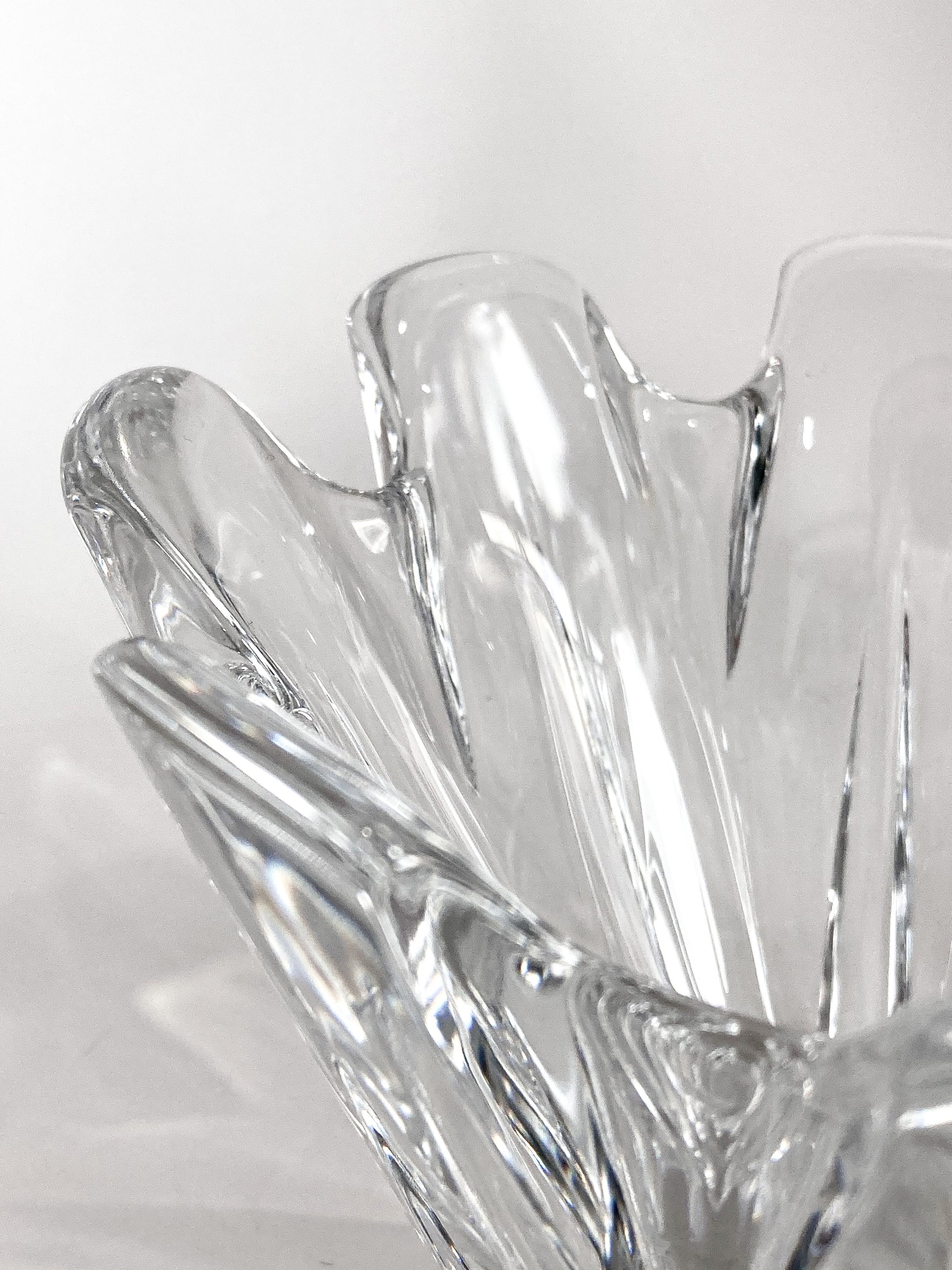 Clear Crystal Glass Scalloped Splash Orrefors Sweden Candy Dish Bowl Close Up Edge 2