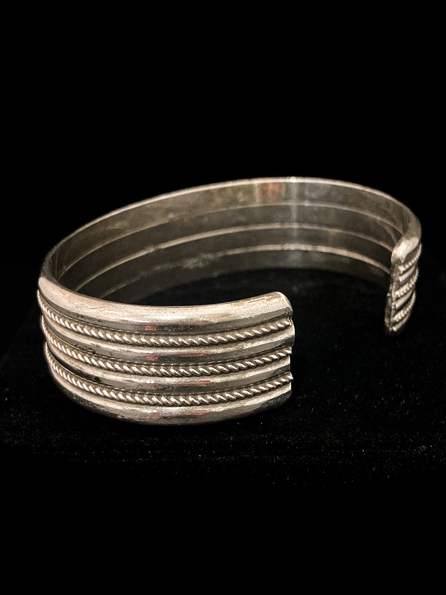 Vintage Navajo Sterling Silver Ribbed Braided Illusion Multi Cuff Bracelet 4