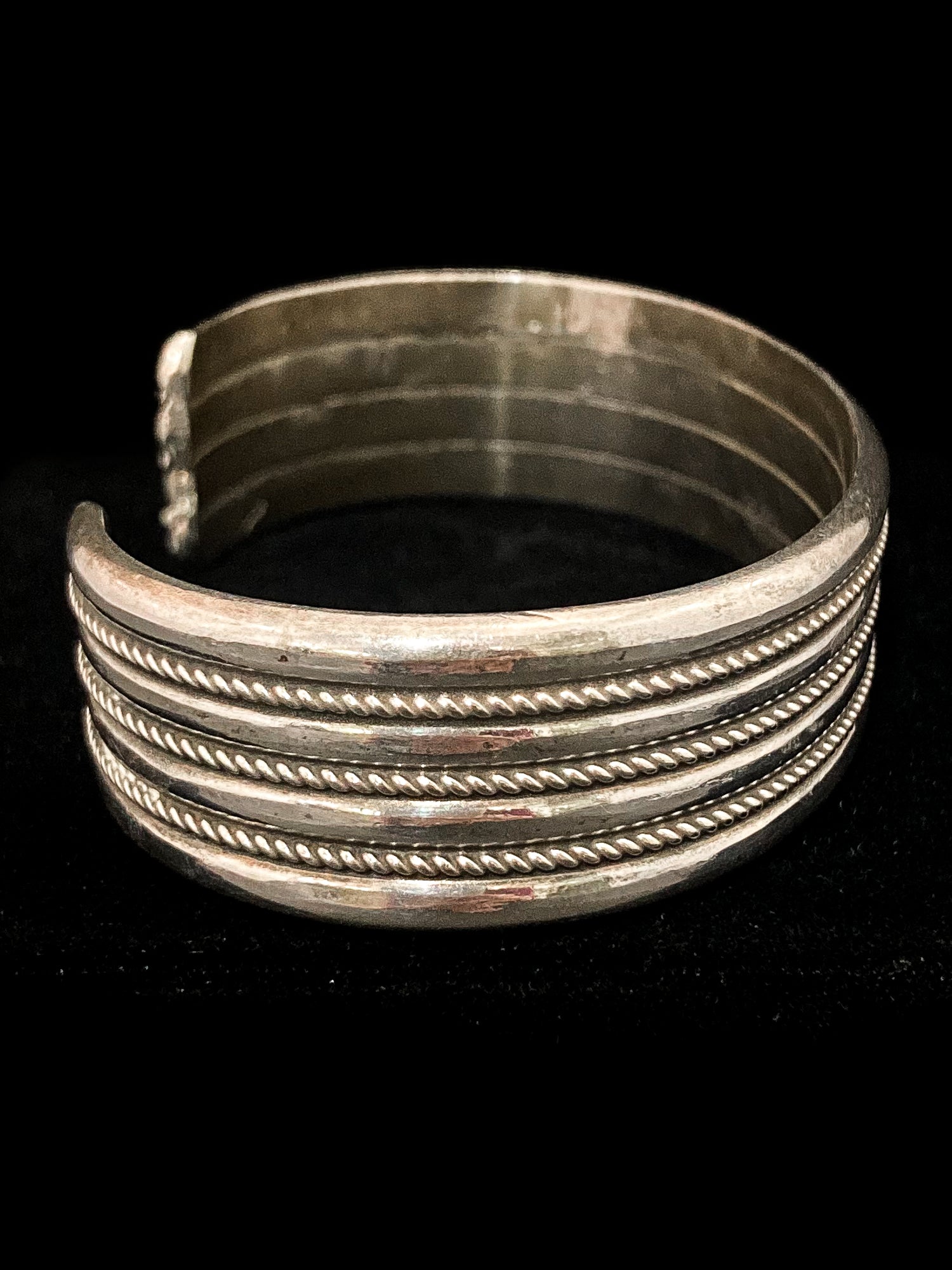 Vintage Navajo Sterling Silver Ribbed Braided Illusion Multi Cuff Bracelet 9
