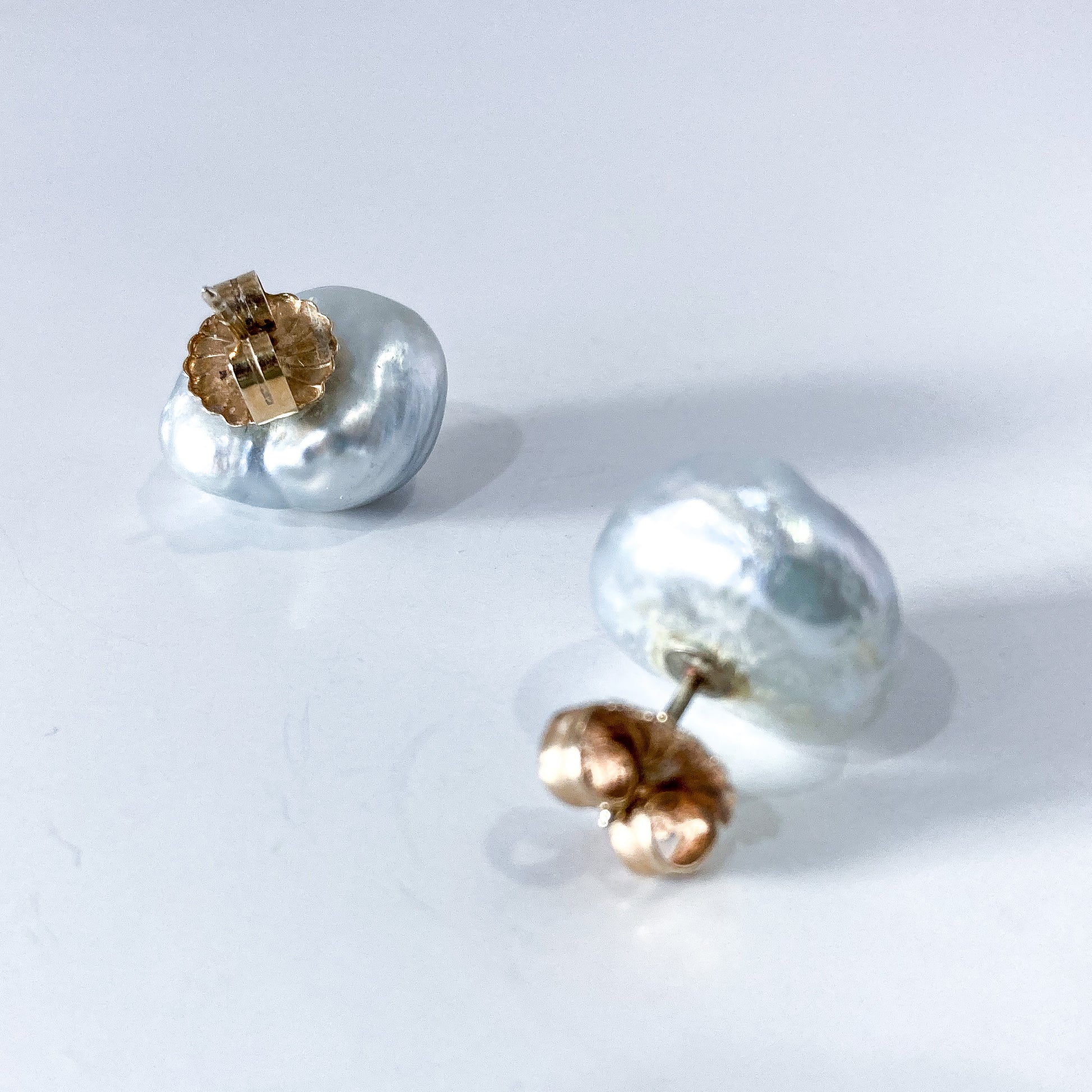 Vintage 14K Yellow Gold Large Silvery Blue Keshi Pearl Post Earrings Posts