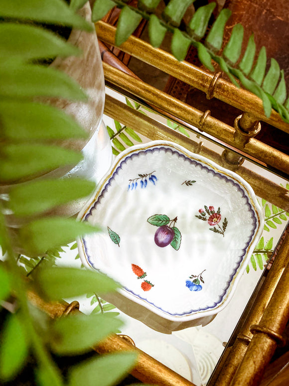 Vintage Richard Ginori Plum Floral Porcelain Italian Small Square Dish