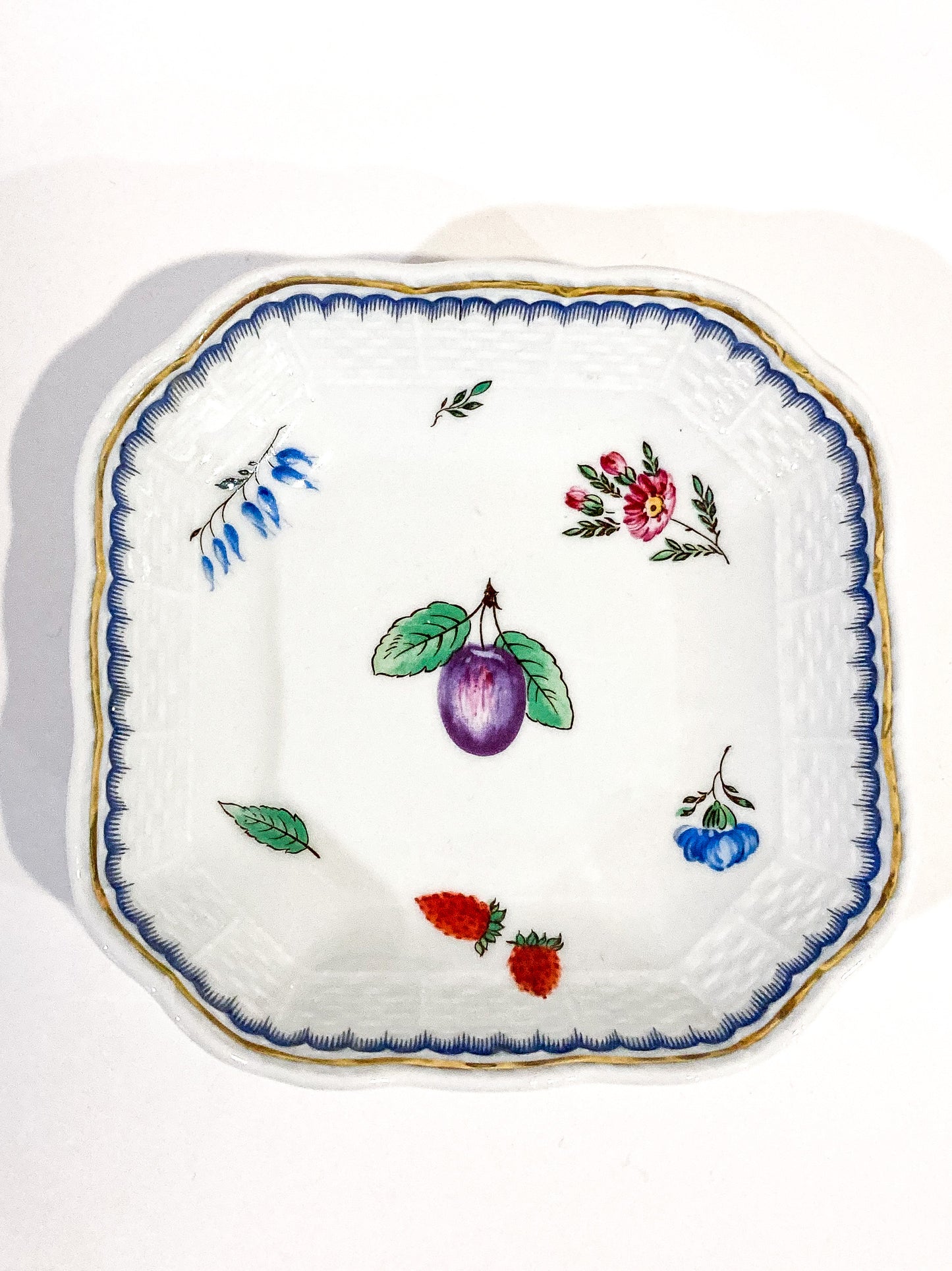 Vintage Richard Ginori Plum Floral Porcelain Italian Small Square Dish Top
