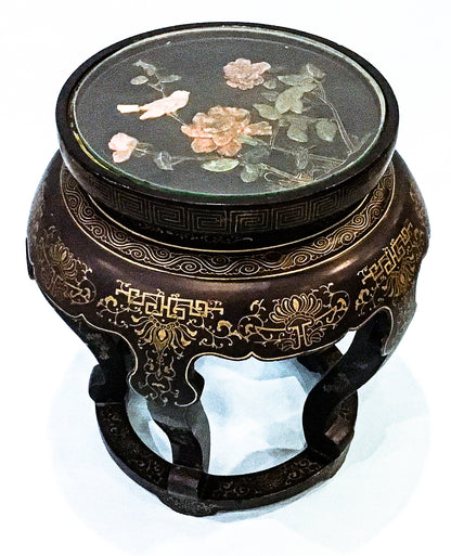 Vintage Applied Stone Roses Bird Gold Detailed Black Lacquer Round Side Table