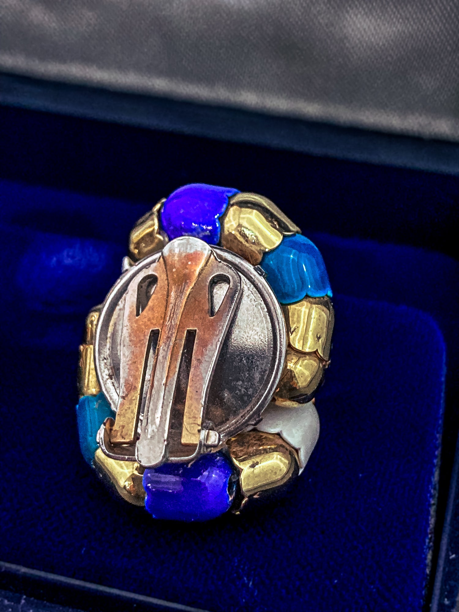 Vintage Bucherer Red Blue White Gold Tulip Knot Clip-on Earrings Original Box Back Close Up